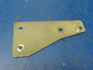 96299-00 Piper - BRACKET - Cable heat and air control